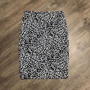 Lularoe NWOT RARE Cassie Pencil Skirt Leopard